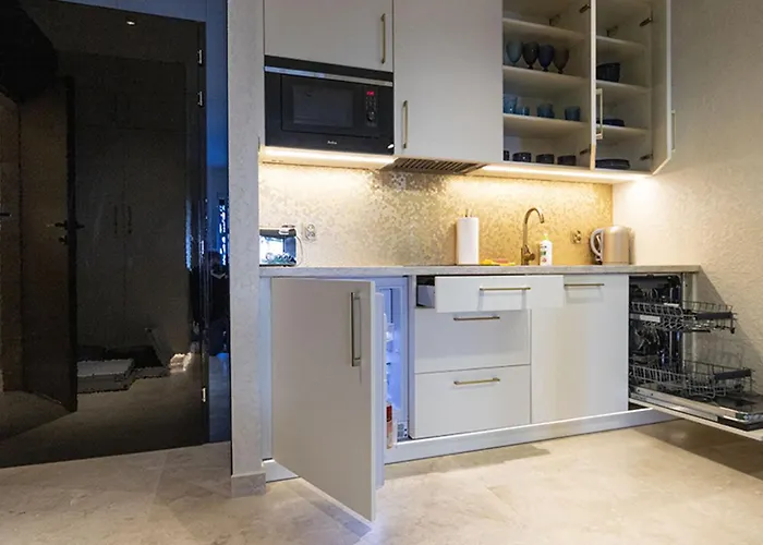 Wrzos W Perłowej Przystani * Sianożęty